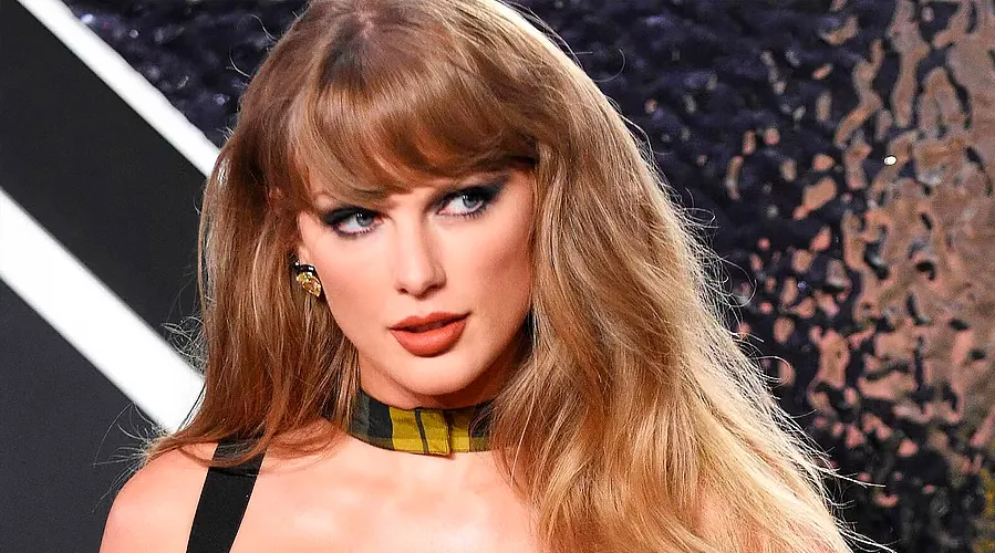 Как Тейлор Свифт оказалась в списках для Дневников вампира